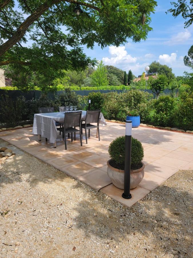 Gite Elegant Au Calme Mazan Buitenkant foto